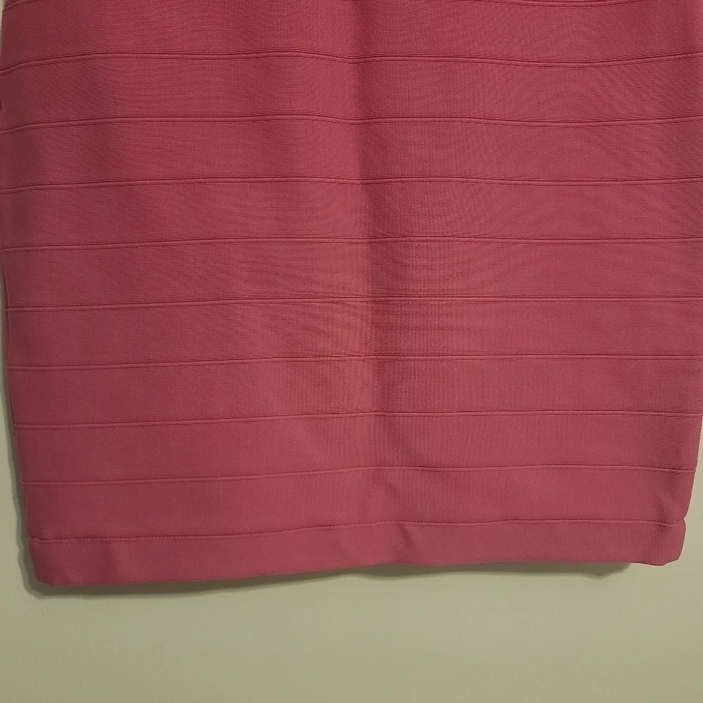 Joseph Ribkoff | Women's Essential Hot Pink Bandage Pencil Skirt (US Size 12)